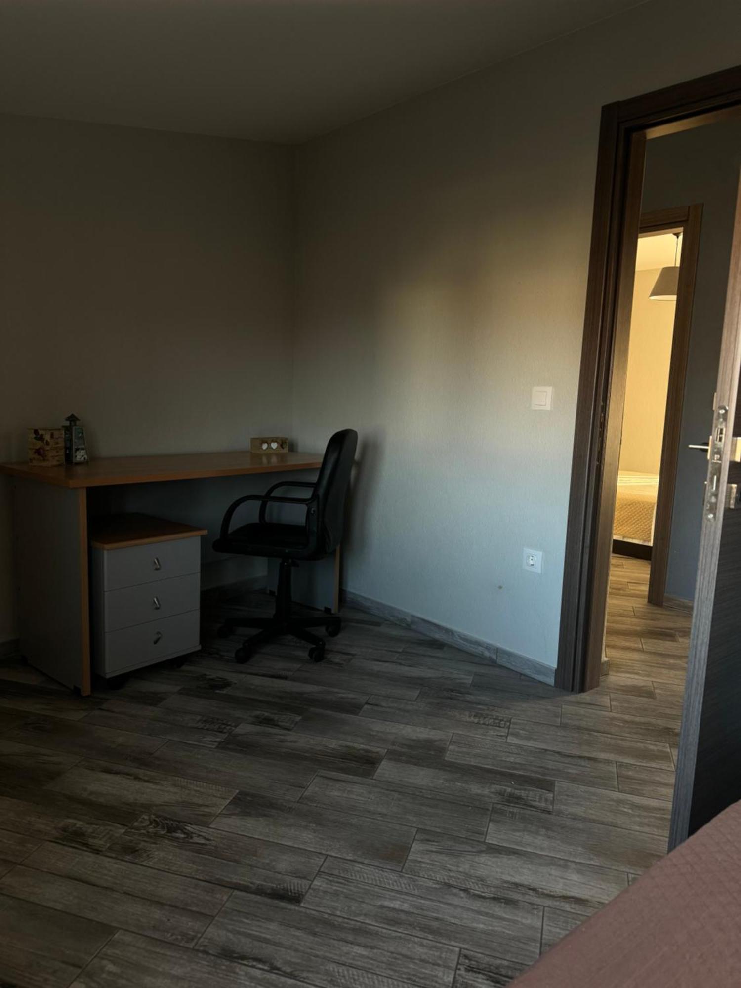 Private Modern Apartment 依诺罗达 外观 照片